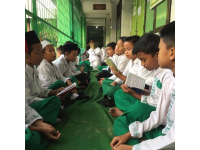 Tadarus Al-Quran MIS Assyairiyah Attahiriyah